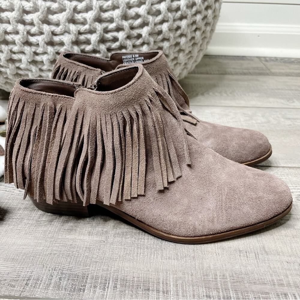 Steve Madden Patzee Suede Leather Fringe Ankle Booties Taupe Brown Size 6.5M